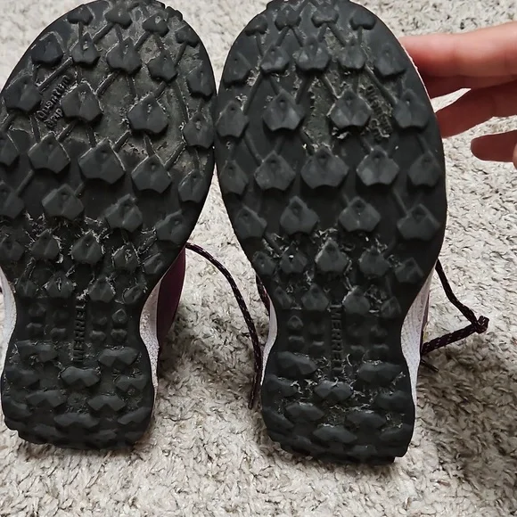 VGUC Merrell Girl's Altalight Hiking Shoes Berry Purple Gray - Picture 3 of 9